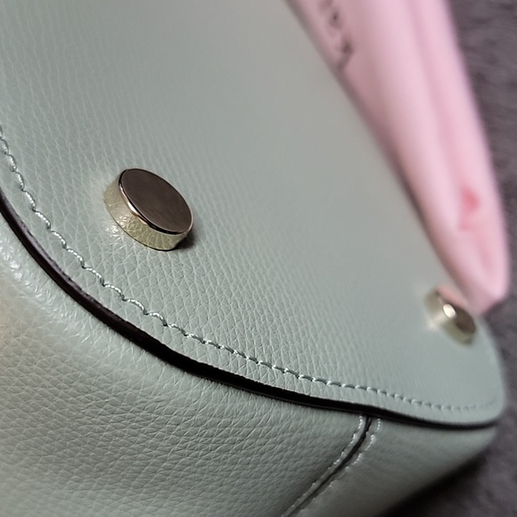 NWT Kate Spade Sylvia Large Dome Satchel in a light pistachio green - Picture 6 of 12